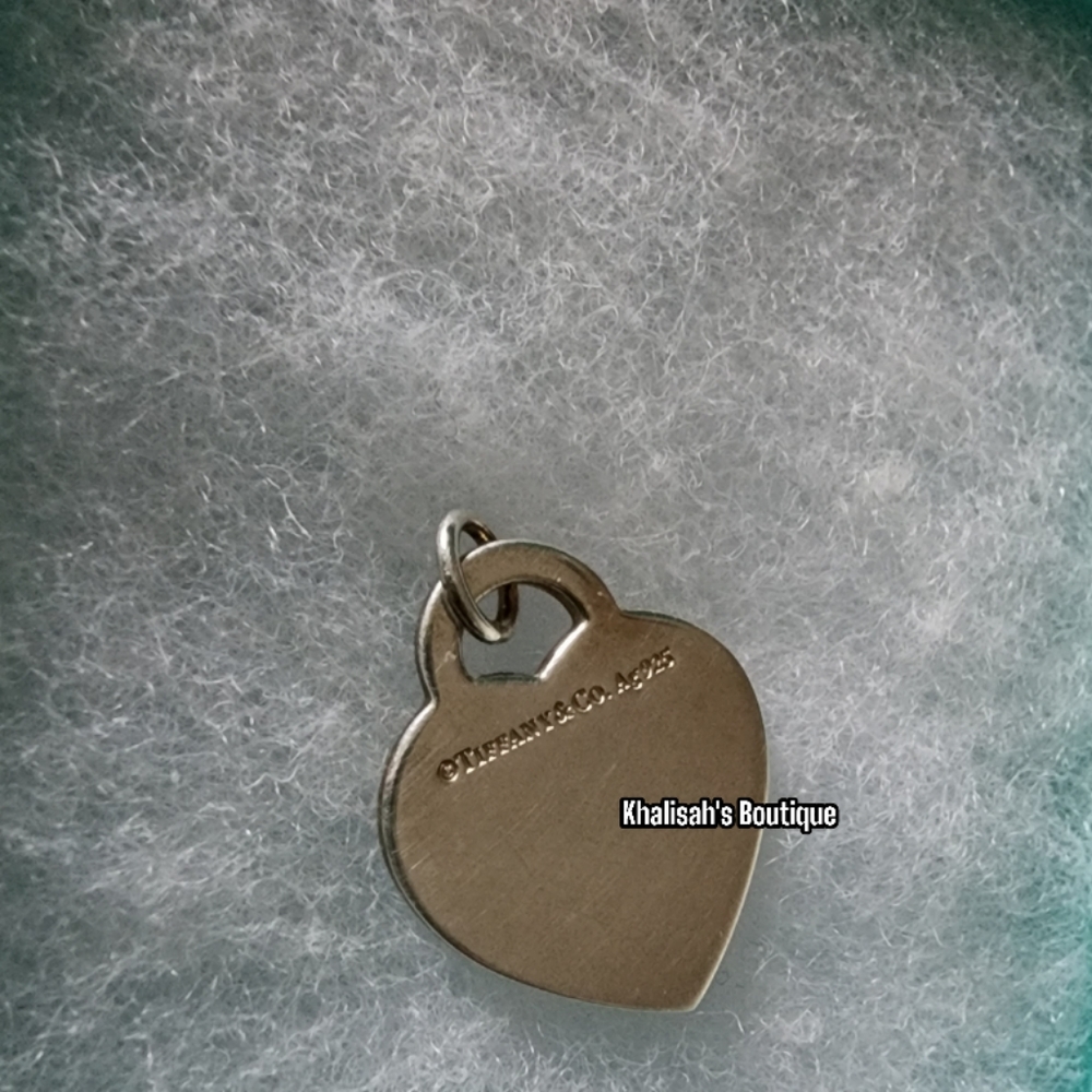 BNIB RARE! Return to Tiffany & Co Sterling Silver Blue Enamel Love Heart Pendent - Picture 13 of 16
